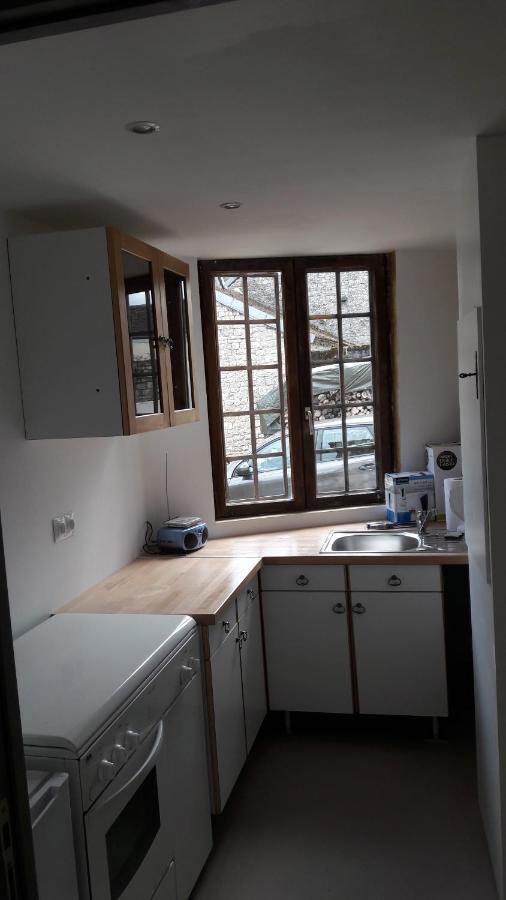 Charmante Maison Pierres 1768 Holiday home Polisy